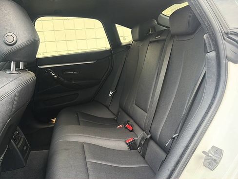 Used 2018 BMW 430i Gran Coupe RWD image 17
