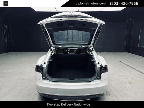 Used 2014 Tesla Model S 85 RWD image 40