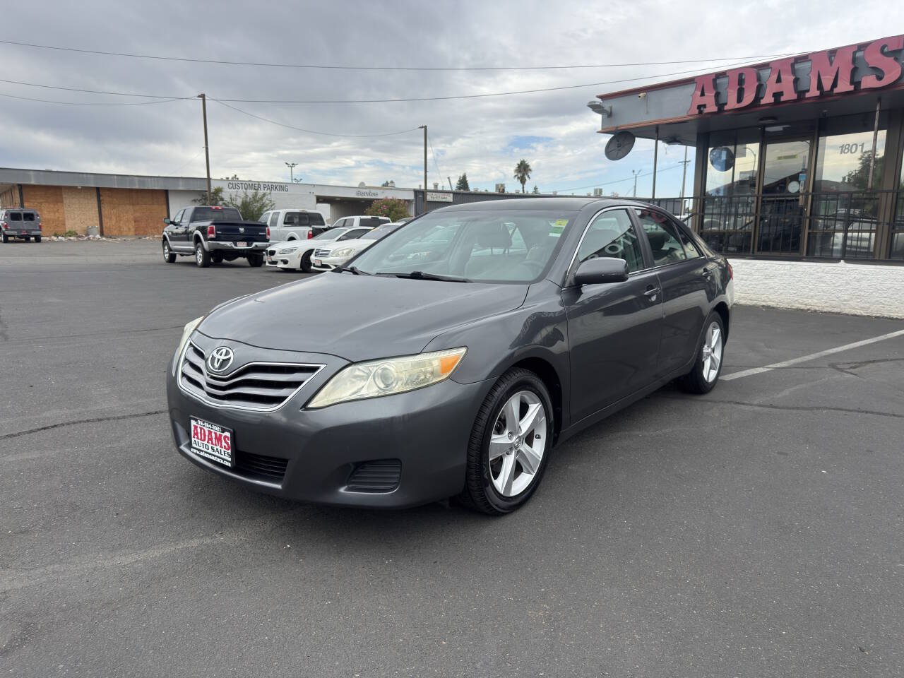 Used 2011 Toyota Camry LE FWD image 7