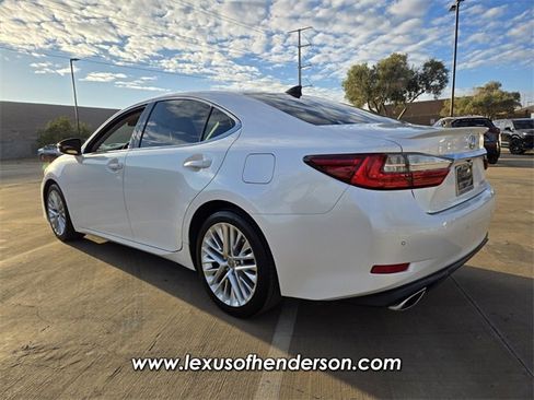 Used 2017 Lexus ES 350 image 4