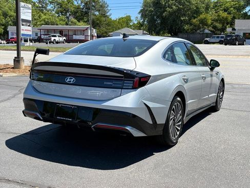 Certified 2025 Hyundai Sonata SEL FWD image 5