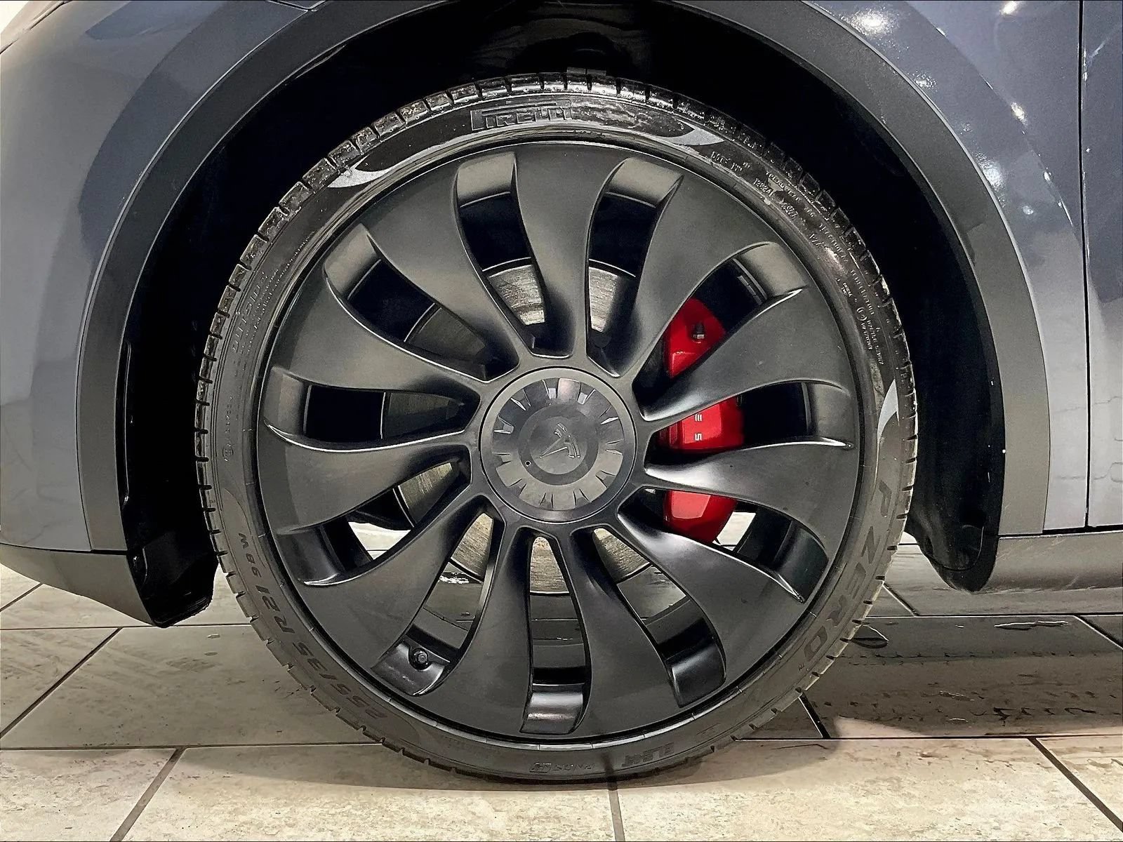 Used 2023 Tesla Model Y Long Range AWD/4WD image 35