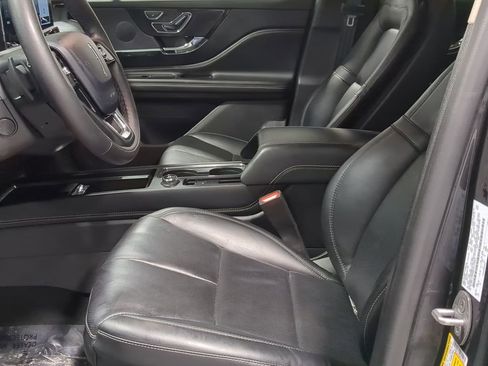 Used 2023 Lincoln Corsair AWD w/ Equipment Group 101A image 24