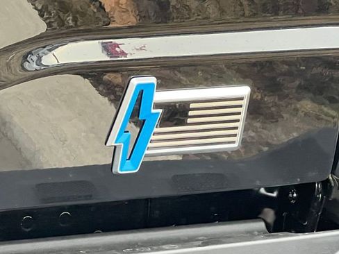 New 2025 Ford F150 Lightning XLT AWD/4WD image 6