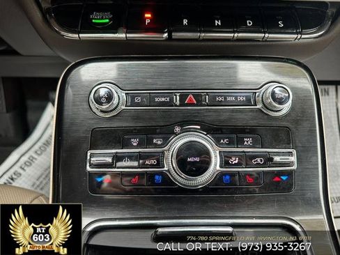 Used 2021 Lincoln Nautilus Reserve image 25