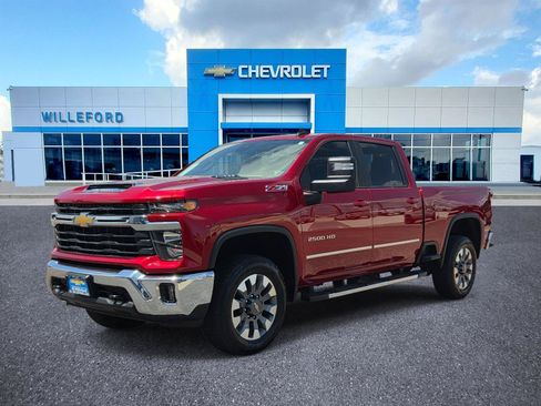 Used 2024 Chevrolet Silverado 2500 LT AWD/4WD image 1