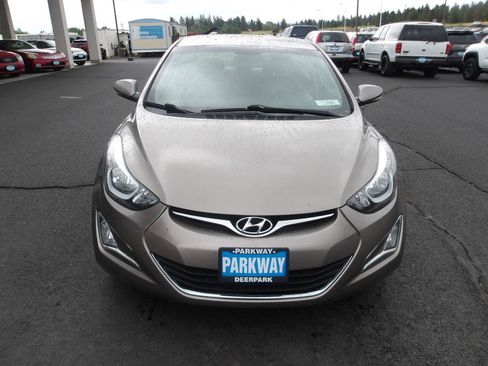 Used 2016 Hyundai Elantra Value Edition FWD image 8