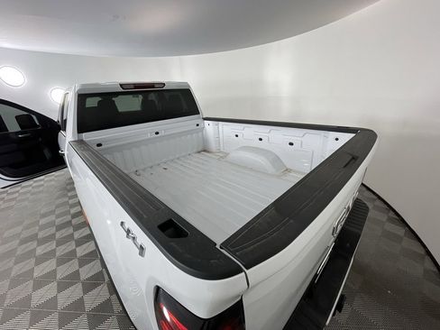Used 2024 GMC Sierra 2500 Pro w/ Convenience Package image 25