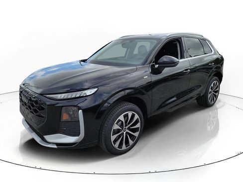 New 2026 Audi Q3 quattro 2.0T image 2