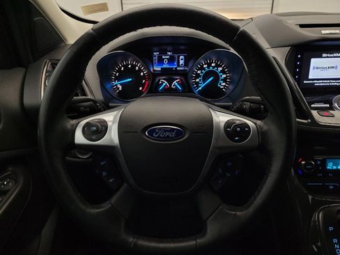 Used 2014 Ford Escape Titanium FWD image 22