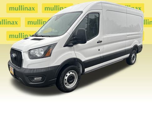 New 2025 Ford Transit 250 148 Medium Roof w/ Load Area Protection Package image 9