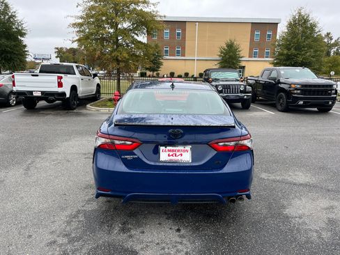 Used 2023 Toyota Camry SE image 16