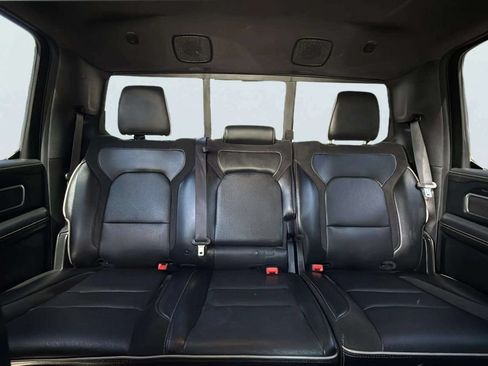 Used 2020 RAM 1500 Laramie w/ Sport Appearance Package AWD/4WD image 17