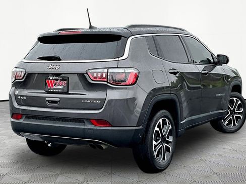 Used 2022 Jeep Compass Limited w/ Sun and Sound Group AWD/4WD image 6