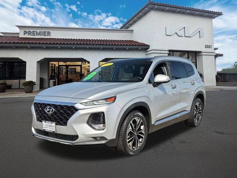 Used 2019 Hyundai Santa Fe FWD image 4