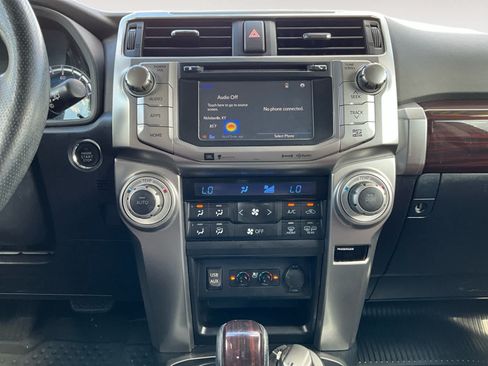 Used 2018 Toyota 4Runner Limited AWD/4WD image 11