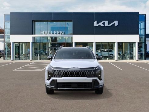 New 2026 Kia Sportage X-Line image 2