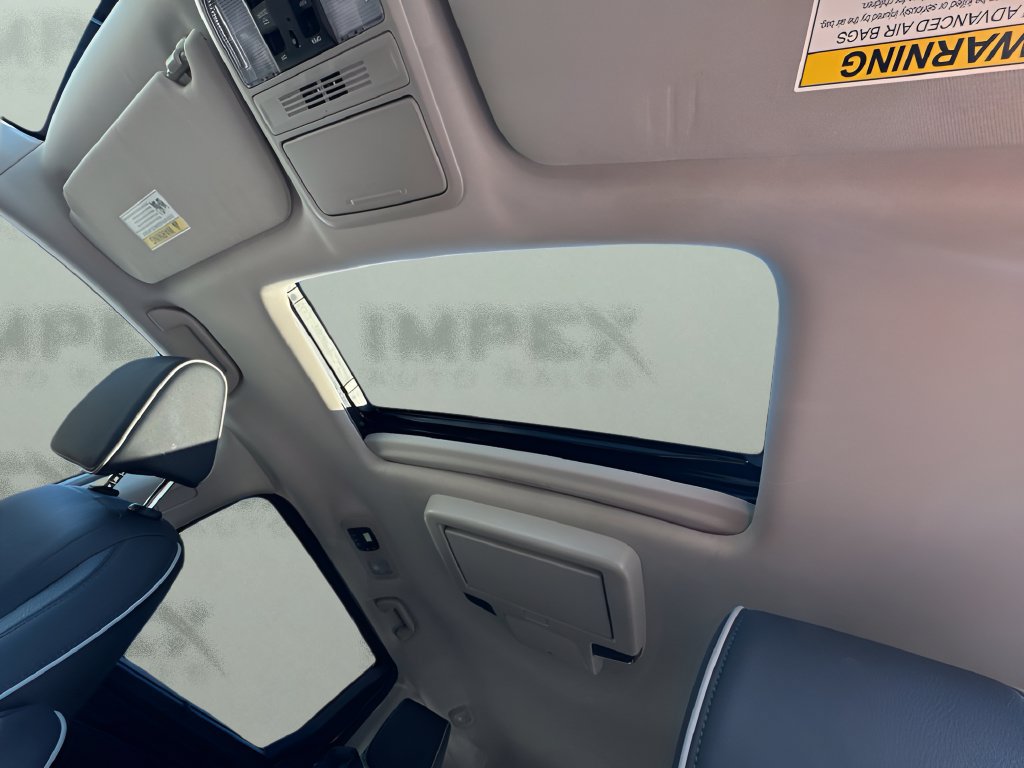 Used 2026 Honda Odyssey Touring image 10