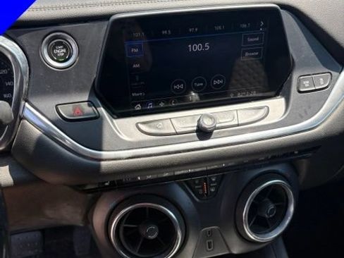 Used 2019 Chevrolet Blazer LT FWD image 20