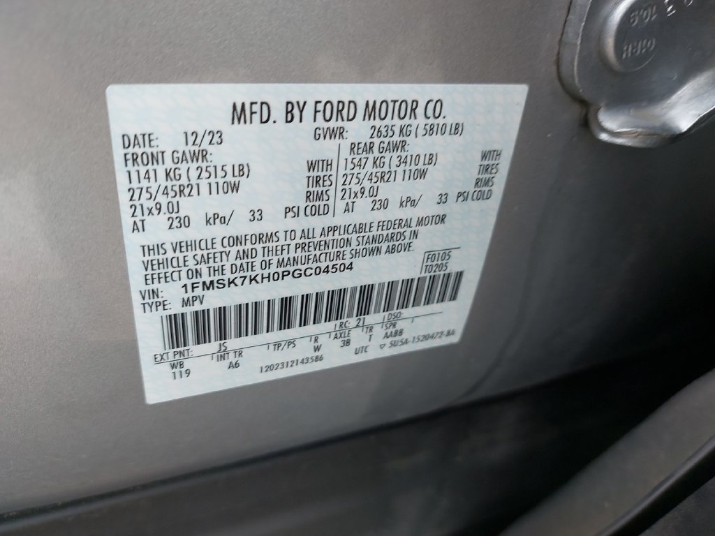 Used 2023 Ford Explorer ST-Line w/ Class IV Trailer Tow Package RWD image 32