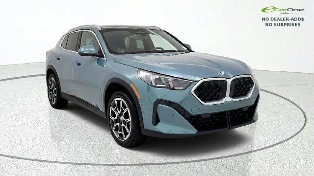 Used 2026 BMW X2 xDrive28i AWD/4WD image 1