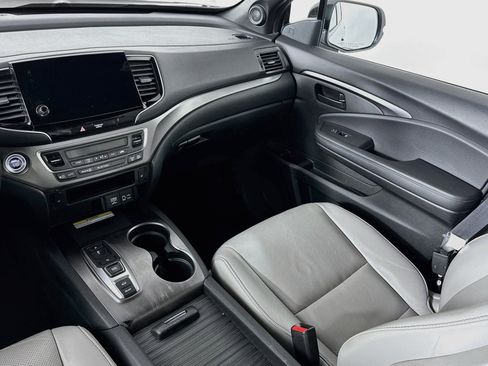 Certified 2023 Honda Passport EX-L image 23