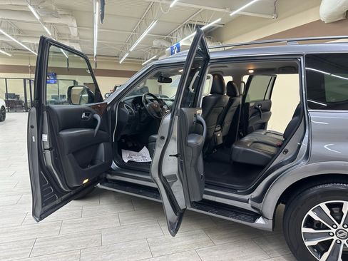Used 2018 Nissan Armada SL w/ Moonroof Package image 17
