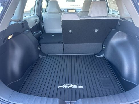 New 2026 Toyota Corolla Cross L image 14