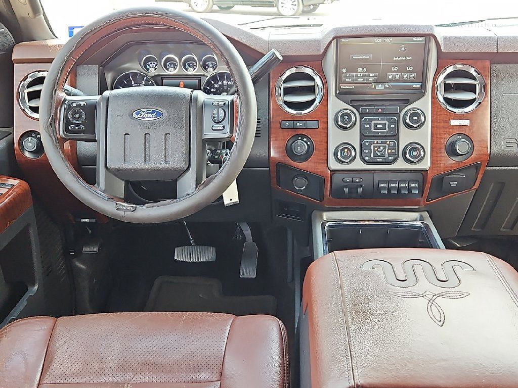Used 2014 Ford F250 King Ranch w/ FX4 Off-Road Package AWD/4WD image 18