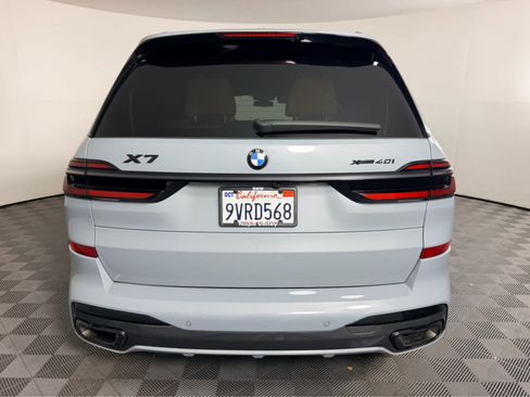 Used 2024 BMW X7 xDrive40i w/ Executive Package AWD/4WD image 4