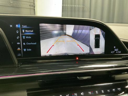 Used 2023 Cadillac Escalade Sport w/ LPO, ONYX Package image 27