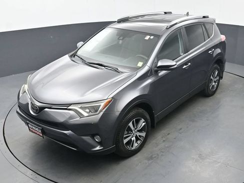 Certified 2018 Toyota RAV4 XLE w/ Plus Extra Value Package AWD/4WD image 36