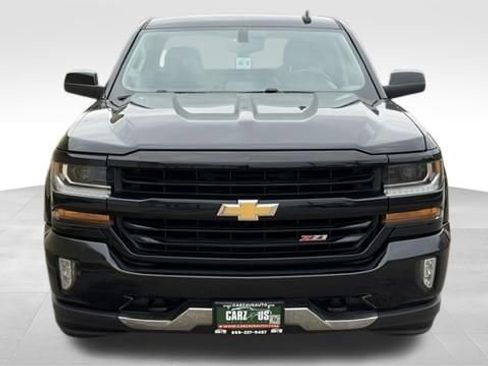 Used 2017 Chevrolet Silverado 1500 LT w/ All Star Edition AWD/4WD image 2