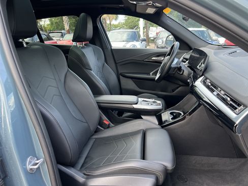 Used 2025 BMW X2 xDrive28i AWD/4WD image 32