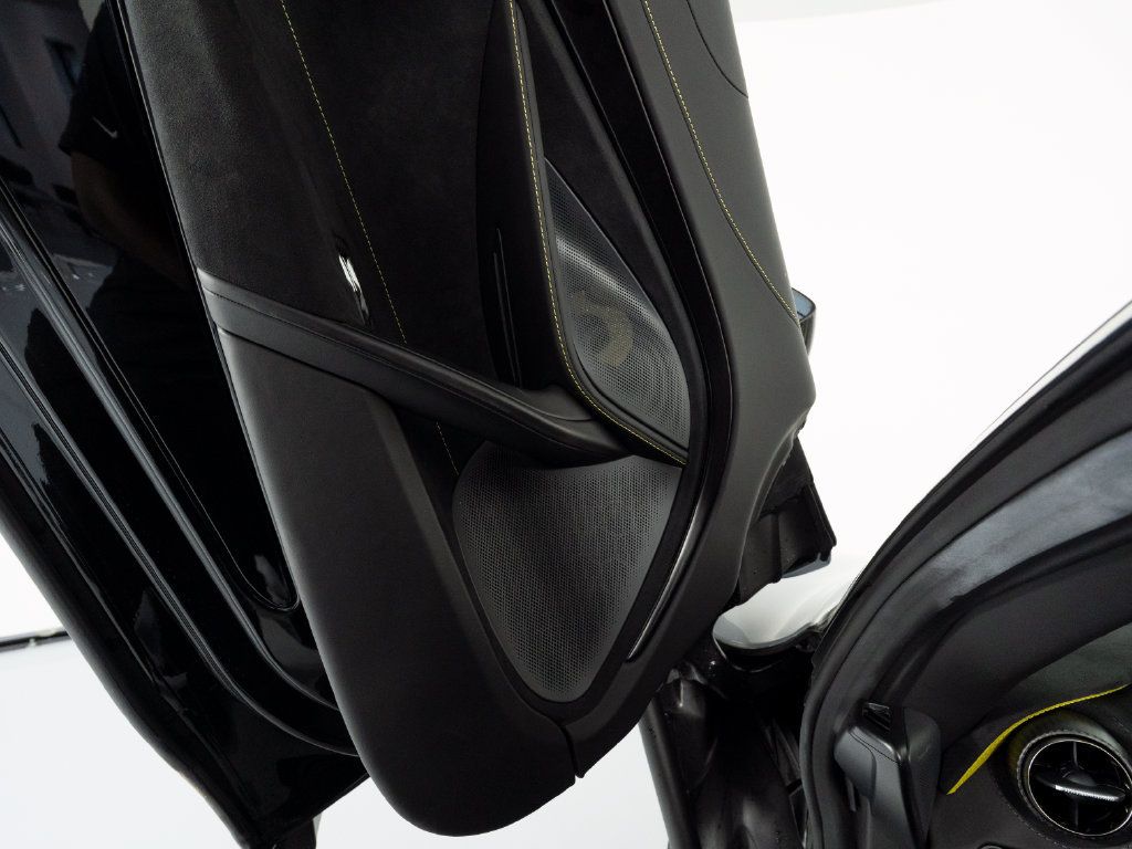 Used 2020 McLaren 720S Performance RWD image 14