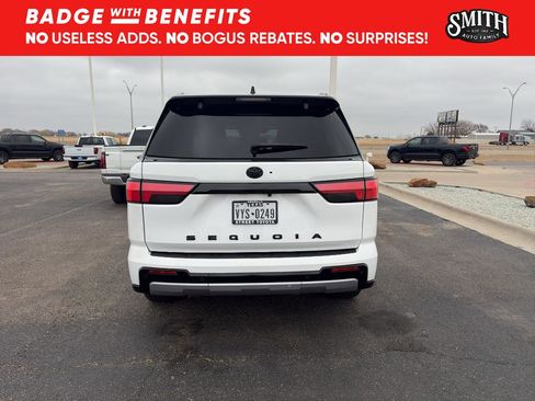 Used 2023 Toyota Sequoia Limited image 5