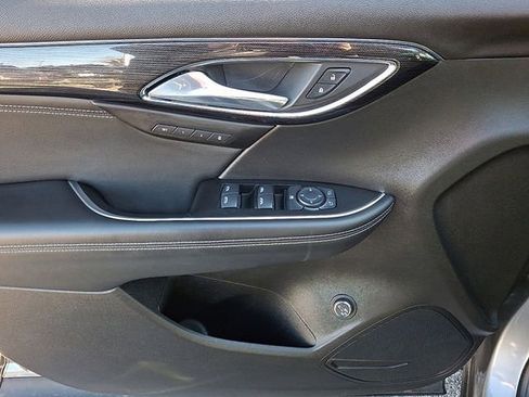 Used 2023 Buick Envision Essence w/ Sport Touring Package image 12