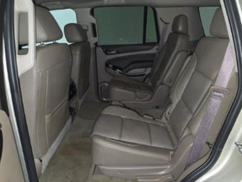 Used 2017 Chevrolet Tahoe LT RWD image 5