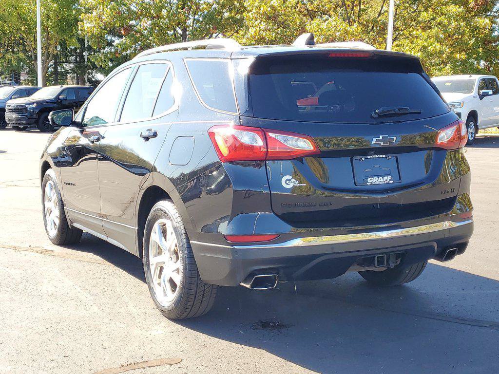 Used 2018 Chevrolet Equinox LT w/ LPO, Blackout Package AWD/4WD image 4
