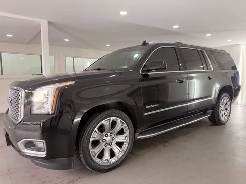 Used 2015 GMC Yukon XL Denali AWD/4WD image 3