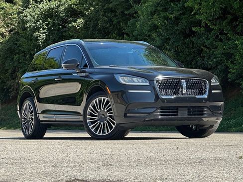 Used 2021 Lincoln Corsair Reserve AWD/4WD image 2