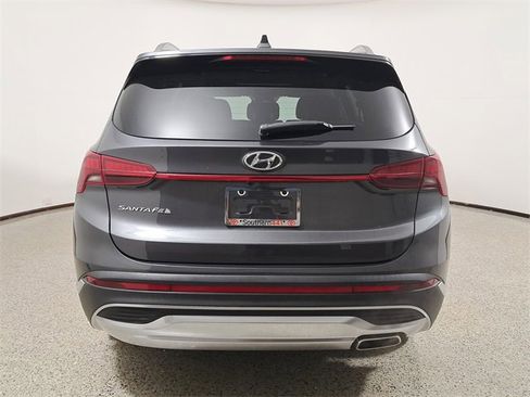 Used 2022 Hyundai Santa Fe SEL w/ Convenience Package image 6