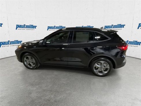 Used 2025 Ford Escape ST-Line w/ Tech Pack #1 image 7