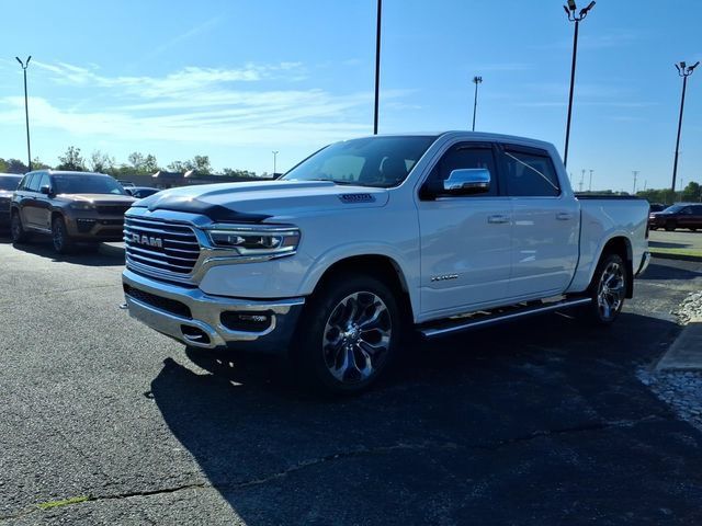 Used 2024 RAM 1500 Limited AWD/4WD image 3