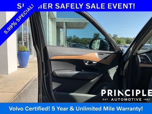 Certified 2024 Volvo XC90 T8 Core w/ Protection Package Premier AWD/4WD image 16