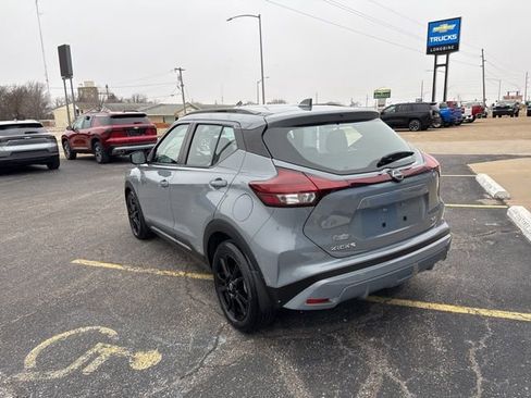 Used 2023 Nissan Kicks SR w/ SR Premium Package image 5