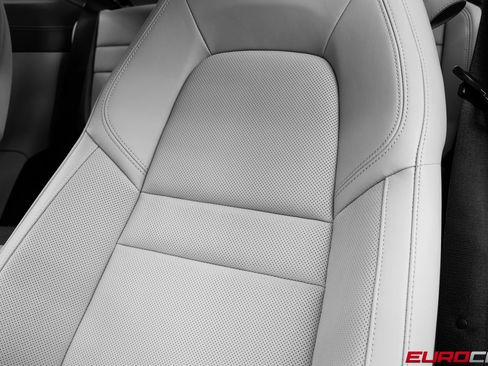 Used 2024 Porsche 911 Carrera 4S image 39