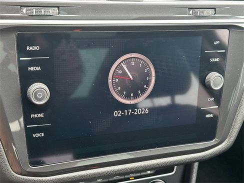 Used 2024 Volkswagen Tiguan Wolfsburg Edition image 32