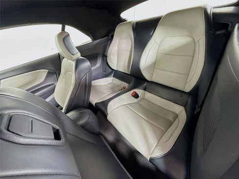 Used 2024 Ford Mustang Premium image 20