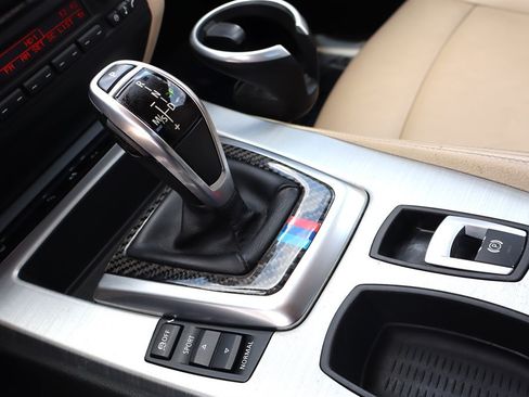 Used 2011 BMW Z4 sDrive35i RWD image 32